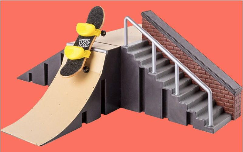 Fingerboarding