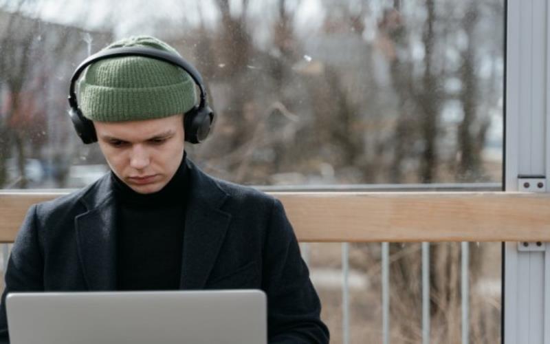 The Gen Z Lifestyle and Habits Redefining the Modern World